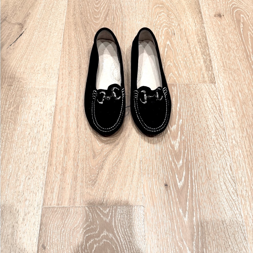 New Patricia Green Caroline Navy Driving Loafers with Silver Hardware,  38 - Picture 3 of 8